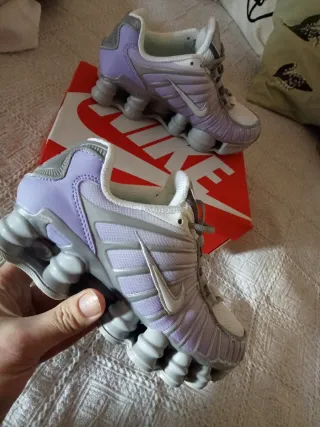 Zapatillas Nike Shox Mujer Morado Blanco