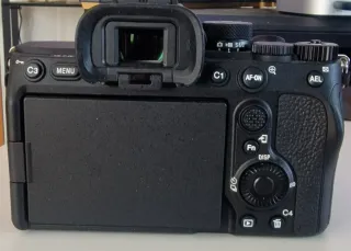 Sony A7 IV (Menos de 5 disparos)