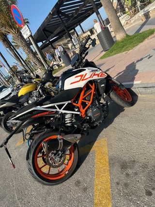 KTM 390 Duke - Buen Estado