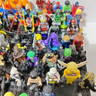 Figuras LEGO (bootleg) Marvel DC Variadas
