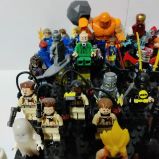 Figuras LEGO (bootleg) Marvel DC Variadas