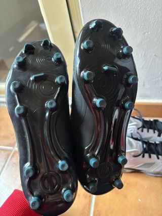 Botas de fútbol Nike Tiempo Negras