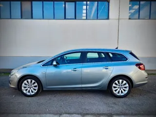 Opel Astra Sports Tourer 1.7 cdti