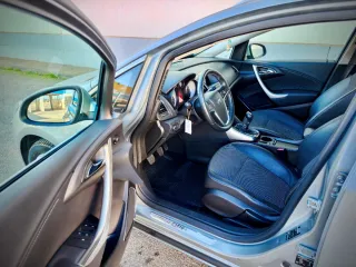 Opel Astra Sports Tourer 1.7 cdti