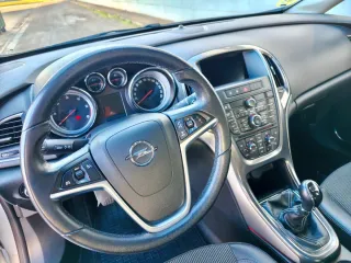 Opel Astra Sports Tourer 1.7 cdti