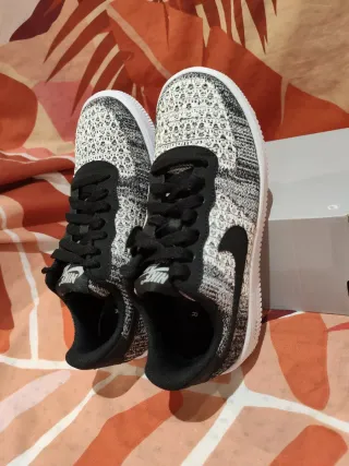 T37,5 Zapatillas Nike Air Force 1 Flyknit 2.0