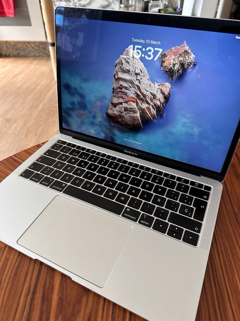 MacBook Air 13” 2018 i5 8GB Plata afbeelding 5