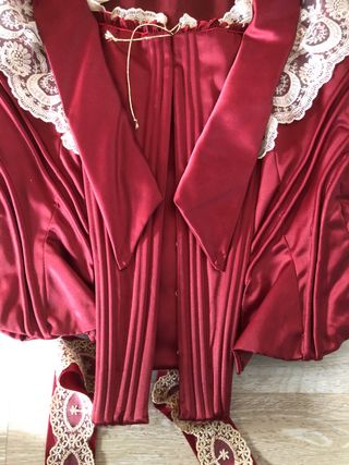 Corpiño Fallera Bordado  Color bordeó