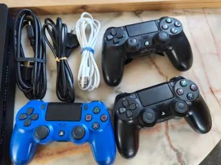 Consola Sony PS4 Negra