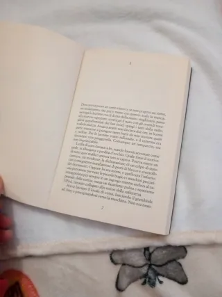 Le bugie hanno le gonne corte