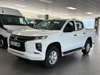 Mitsubishi L200 Doble Cabina 220 DI-D Motion 6AT L200 DI-D M-PRO AUTO AUTOMÁTICA