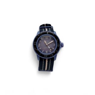 RELOJ AZUL Y NEGRO ATLANTIC OCEN