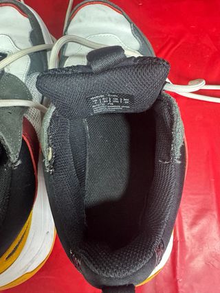 Zapatillas Calvin Klein Jeans Blancas y Amarillas