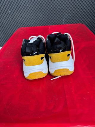 Zapatillas Calvin Klein Jeans Blancas y Amarillas