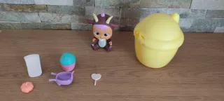 Bebés Llorones con casa y accesorios