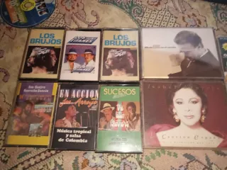 Lote 12 Casetes: Los Brujos, Titanes, Isabel Panto