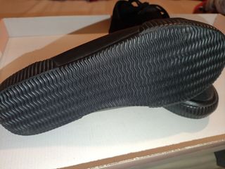 Bambas negras Pull&Bear