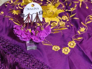 Conjunto Mantón, Pendientes y Flor