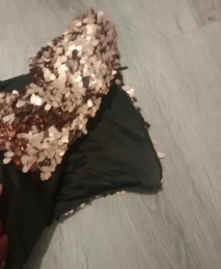 Top lentejuelas Stradivarius dorado