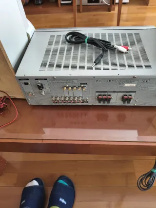 Amplificador Sony y Altavoces Panasonic