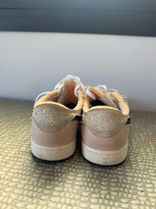 Zapatillas Air Jordan 1 Low Beige/Blanco