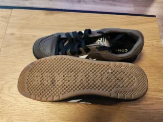 Zapatillas Converse Marrones y Blancas