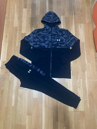 Conjunto deportivo Under Armour
