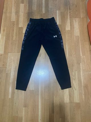 Conjunto deportivo Under Armour