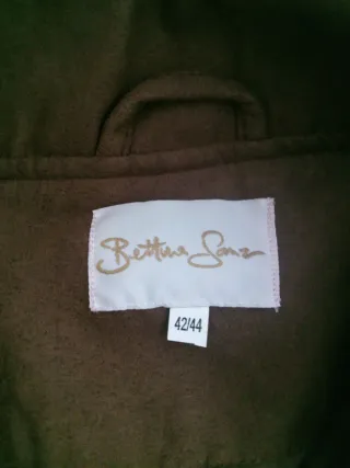 Abrigo marrón con pelo