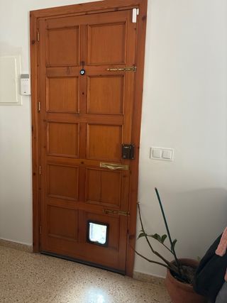 Puertas y ventanas de madera