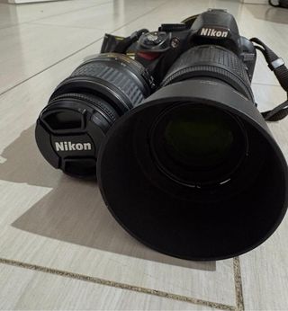 Cámara Nikon D3100 + Accesorios