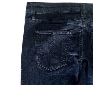 Talla 40. Vaquero elástico CHEROKEE.