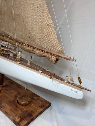 Gran modelo firmado de un velero 'Rockwell'