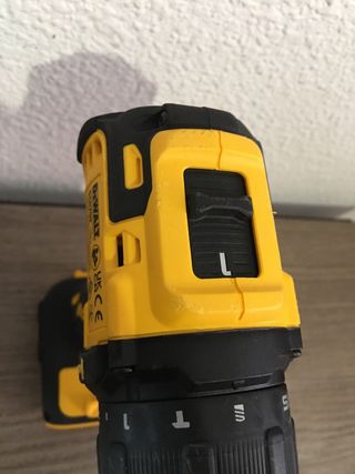 Taladro Original DeWalt DCD709