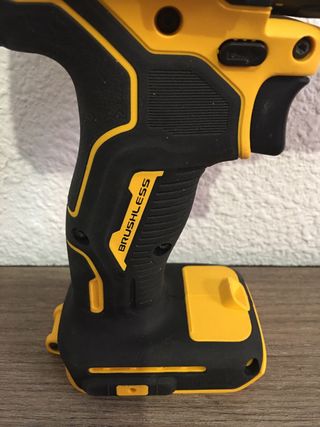 Taladro Original DeWalt DCD709