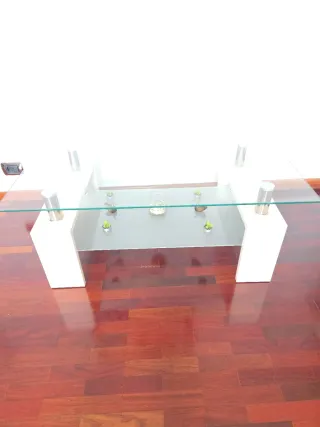 Mesa auxiliar cristal y madera