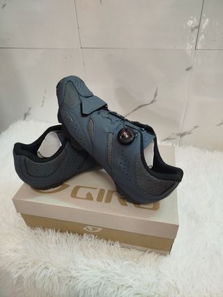 Liquidacion stock zapatillas giro cylinder talla43