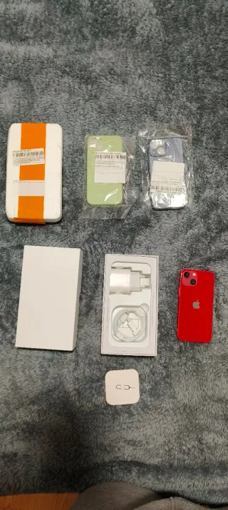 iPhone 13 mini rosso 89% Batteria + Extra