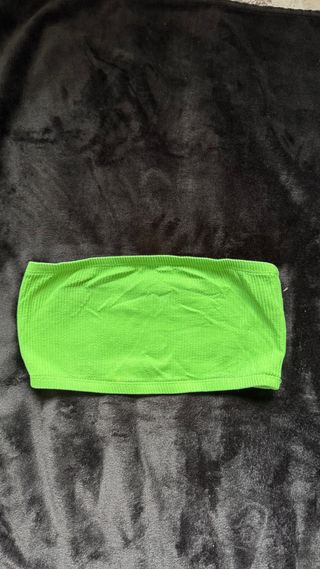 Top verde sin mangas