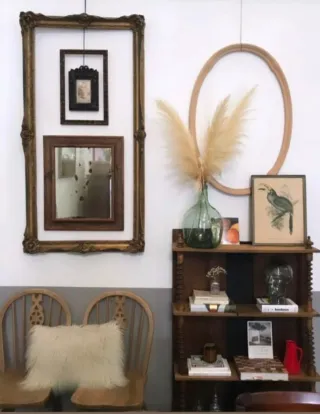 Estantería de madera