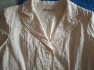 Chaqueta Mujer Talla 50. Medidas en descripción