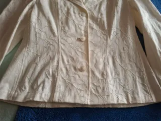 Chaqueta Mujer Talla 50. Medidas en descripción