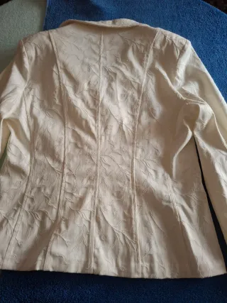 Chaqueta Mujer Talla 50. Medidas en descripción