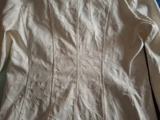 Chaqueta Mujer Talla 50. Medidas en descripción