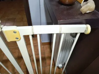 Barrera de seguridad para puertas/escaleras