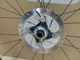 Rueda trasera Prototipe carbono disco 38