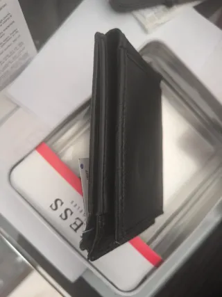 Cartera Guess Caballero Negra