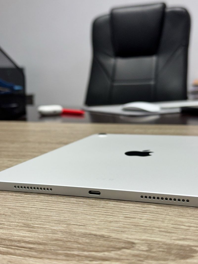 iPad 11 128GB Plata Chip A16 2025 + apple pencil 1 afbeelding 2
