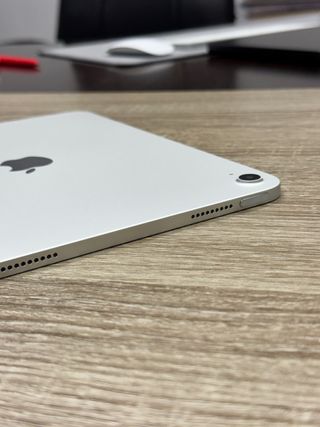 iPad 11 128GB Plata Chip A16 2025 + apple pencil 1