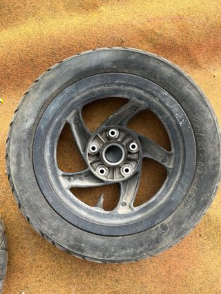 Llantas Piaggio Zip Copa SP1